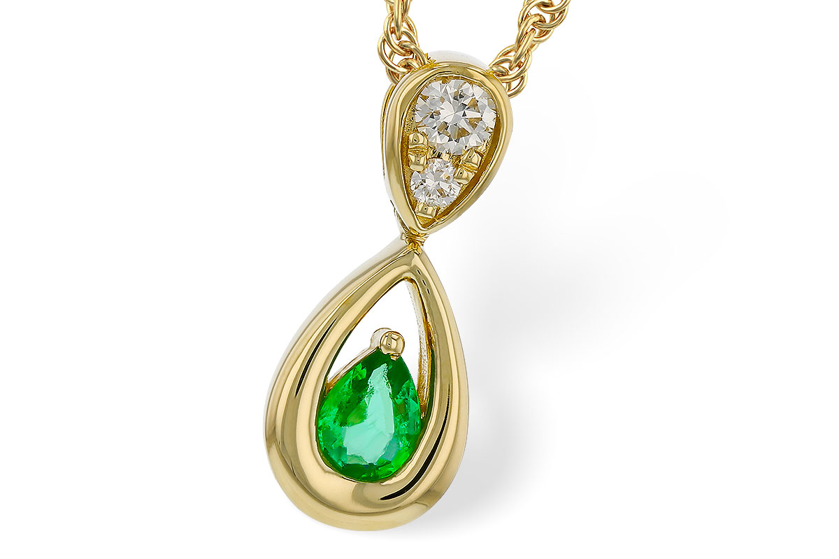 H284-31052: NECKLACE .10 EMERALD .16 TGW (4x3 EMER)